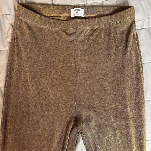 green flare pants - Picture 3 of 3